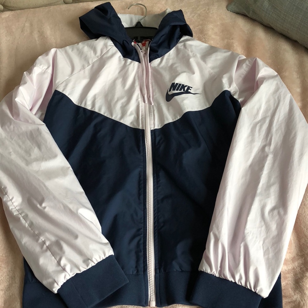 Nike windbreaker